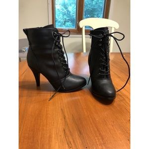 Leather Lace up heeled boots